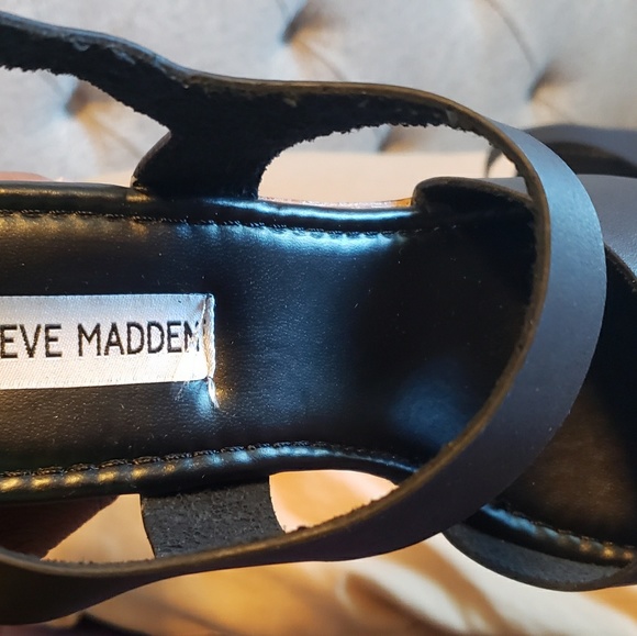 Designer Shoes - Picture 7 of 7